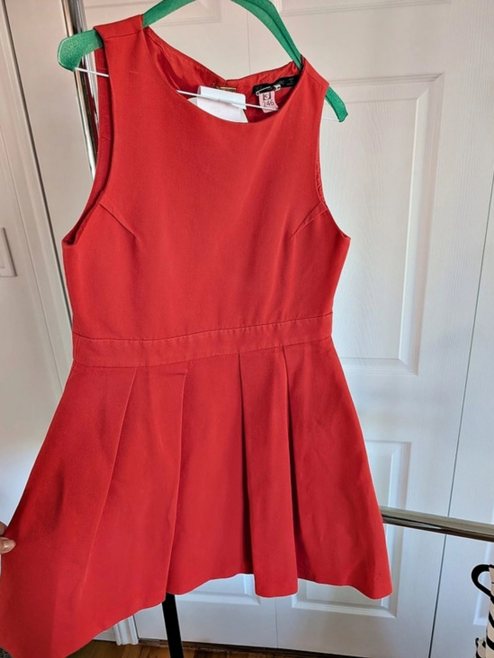 Zara Dress in Red Size M Like New